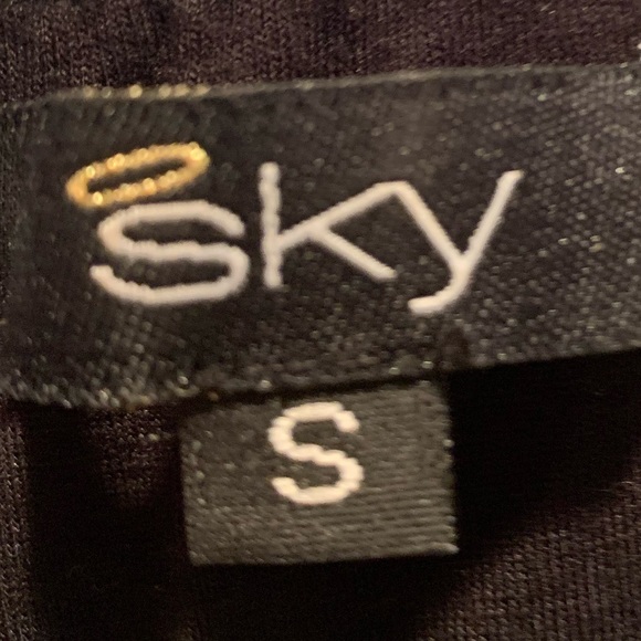 Sky Slim Fit Dress - Picture 4 of 4